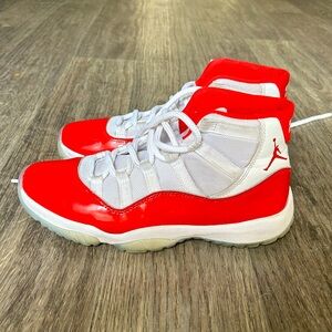 Jordan 11 Retro Cherry Sz 8